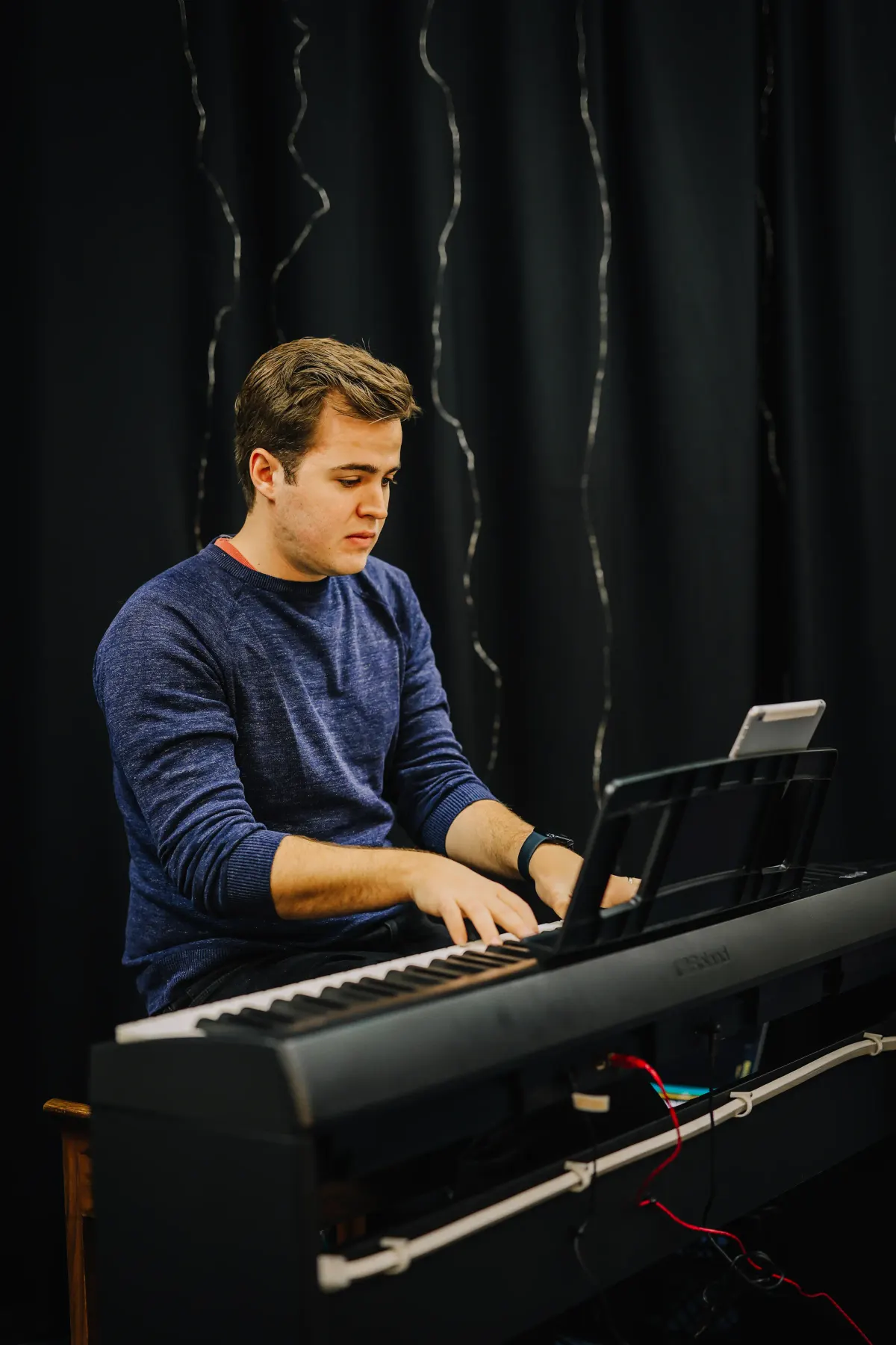’n Musikant van die My Kerk-span.
